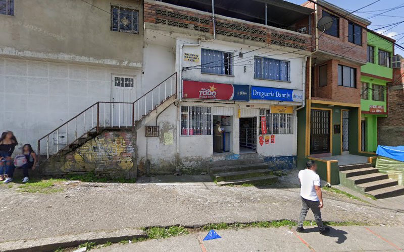 Droguería Laches - Farmacia en Bogotá