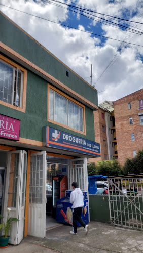 Drogueria Los Eliseos - Farmacia en Bogotá