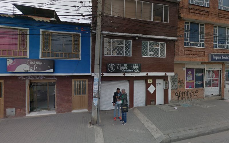 DROGUERIA M Y M - Farmacia en Bogotá