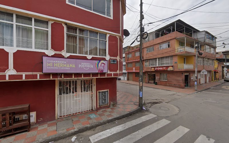 Droguería Martinez y Valencia - Farmacia en Bogotá