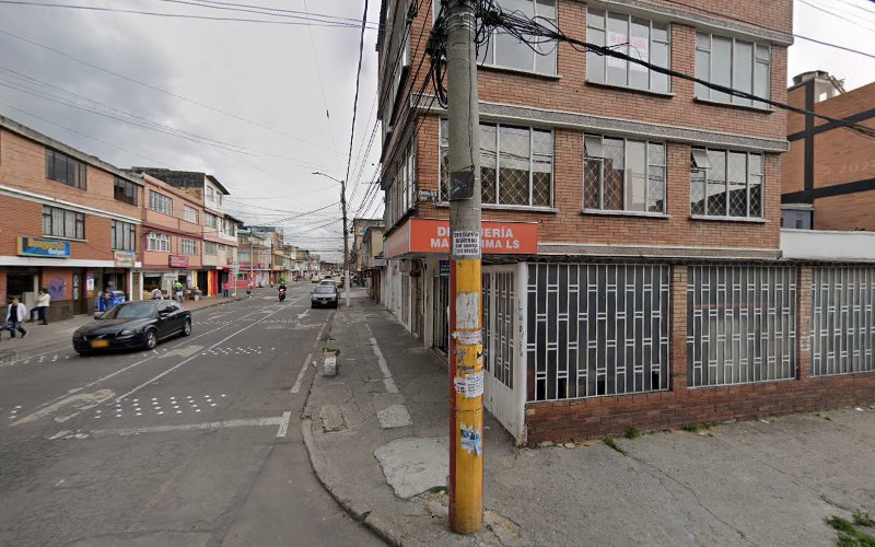 Droguería Maxifarma Ls - Farmacia en Bogotá