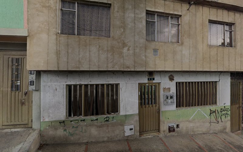 Droguería Multifamiliar - Farmacia en Bogotá