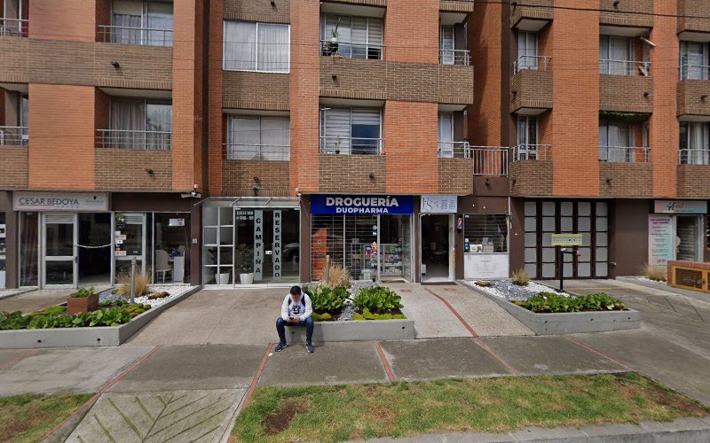 Drogueria Novasalud Droxi - Farmacia en Bogotá