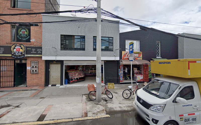 Droguería Samantina Vía Baloto - Farmacia en Bogotá