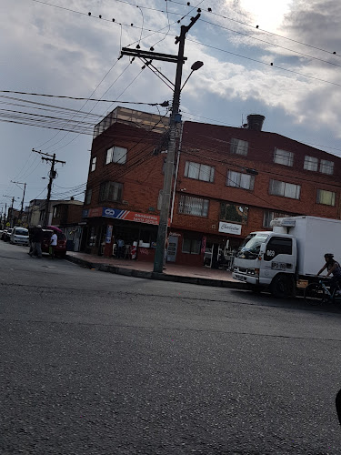 Droguería Santa Cecilia - Farmacia en Bogotá