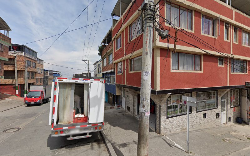 Droguería Sebastiàn De La 18 - Farmacia en Bogotá