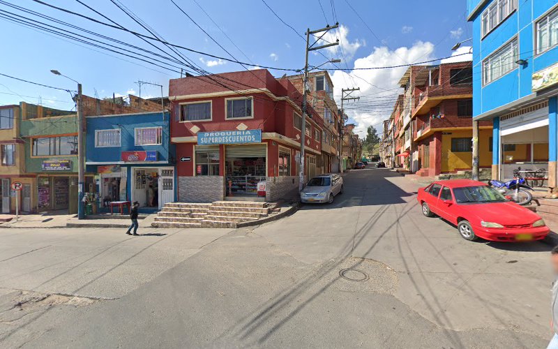 Drogueria Superdescuentos Bochica - Farmacia en Bogotá