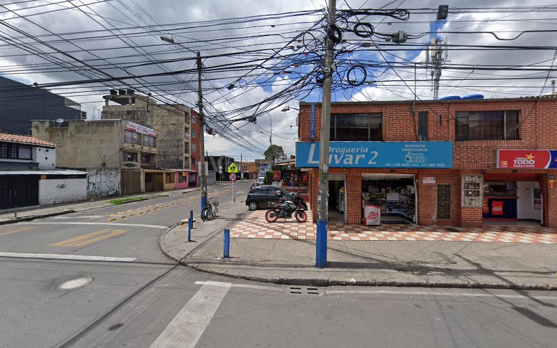 Droguería Surtifamiliar - Farmacia en Bogotá