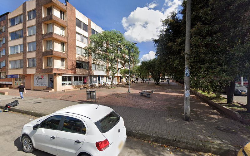 Drogueria Unicenter - Farmacia en Bogotá