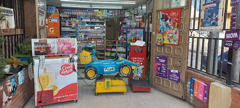 DROGUERÍA VITALFARMA AV - Farmacia en Bogotá