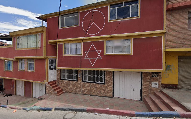 Droguería y Perfumería Farma Express - Farmacia en Bogotá