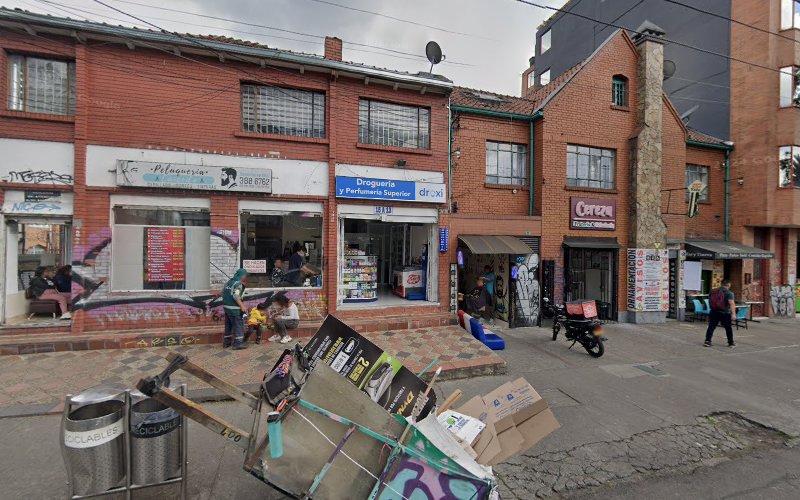 Droguería Y Perfumería Superior - Farmacia en Bogotá