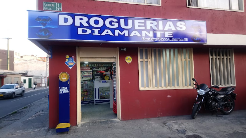 Droguerías Diamante - Tienda de comestibles, periódicos y medicamentos en Bogotá