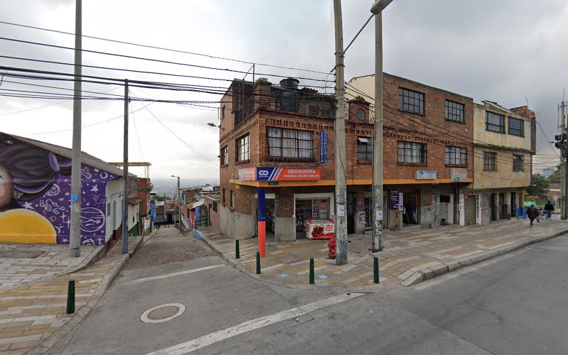 Droguerías farmayalejo - Farmacia en Bogotá