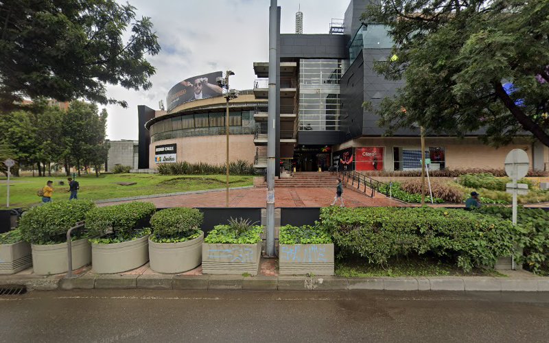 Droguerías Rosas - CC Santafé - Farmacia en Bogotá
