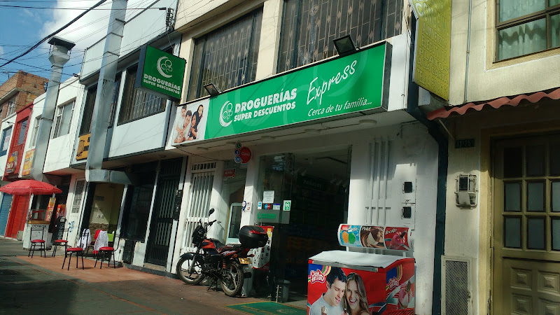 Droguerias Super Descuentos - Farmacia en Bogotá