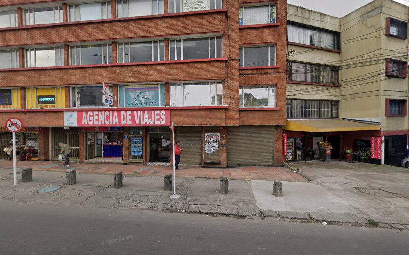 Farma Stop Plus Droguería - Médico de familia en Bogotá