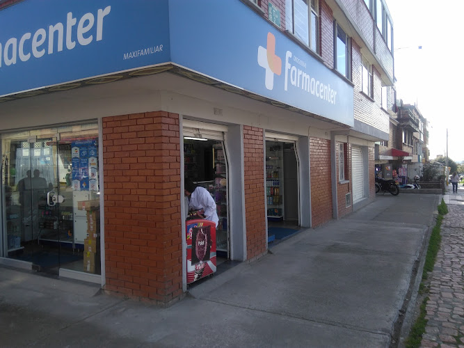 Farmacenter Maxifamiliar - Farmacia en Bogotá