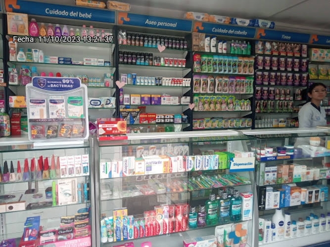 Farmacenter Uricar S E P A - Farmacia en Bogotá