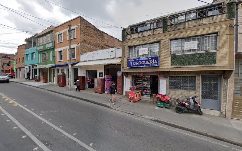 Gordon's Droguería - Farmacia en Bogotá