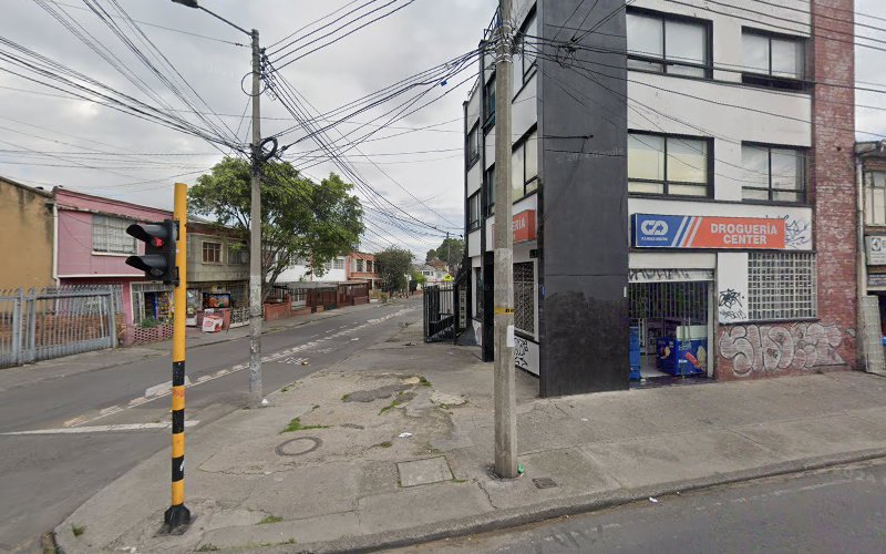 Vía Baloto Drogueria Center Bogota DC - Tienda de comestibles, periódicos y medicamentos en Bogotá