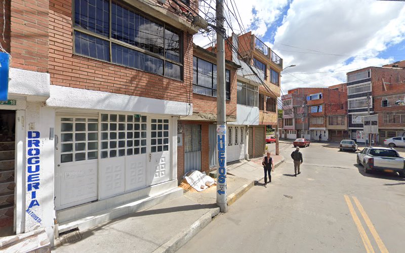 Vía Baloto Drogueria Y Perfumeria La Real Sociedad Bogota DC - Farmacia en Bogotá