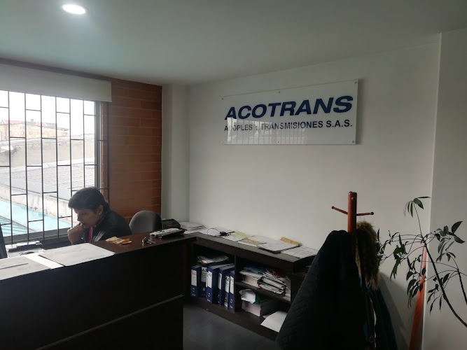 ACOPLES Y TRANSMISIONES SAS - Ferretería en Bogotá