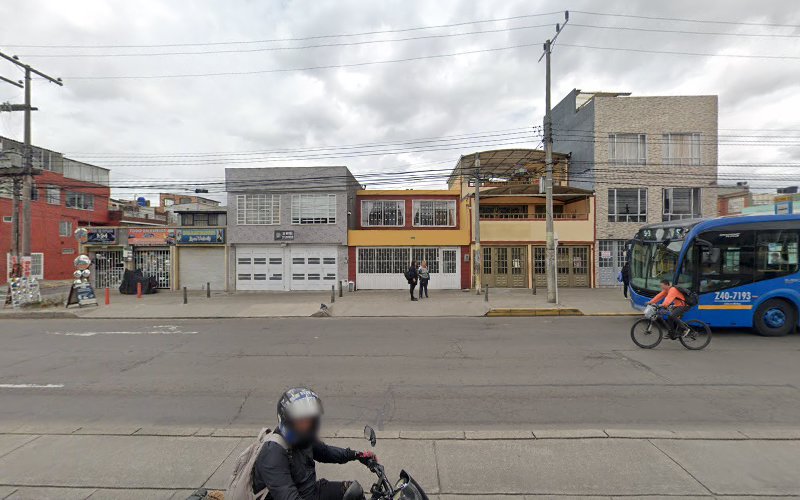 acrylux vidrios y Aluminios - Ferretería en Bogotá