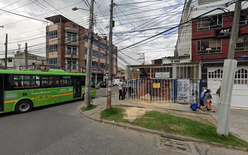 CA CONSTRUCCIONES CARDENAS APONTE LTDA. - Ferretería en Bogotá