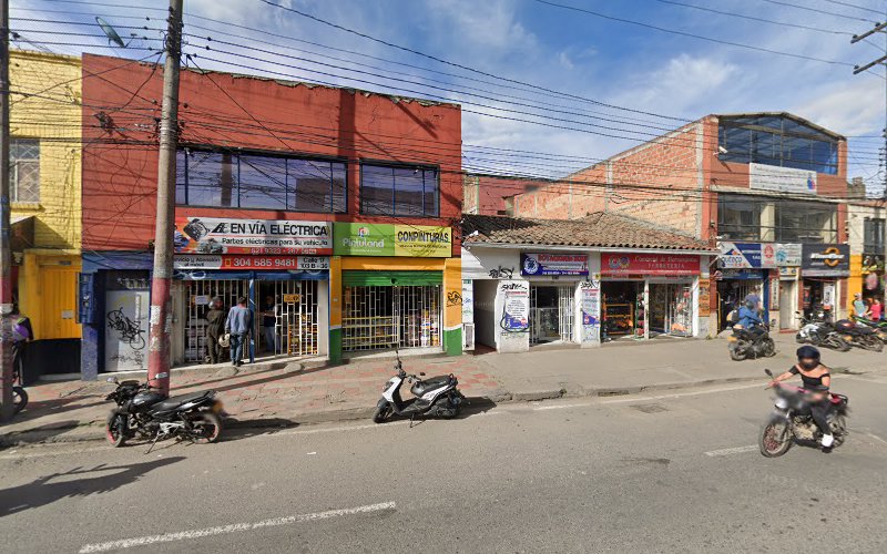 Conpinturas - Ferretería en Bogotá