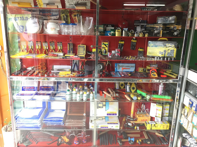Cruz Ferreteros - Ferretería en Bogotá