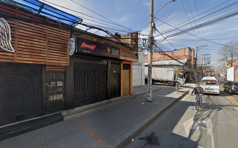 deposito y ferreteria el muelle - Ferretería en Bogotá