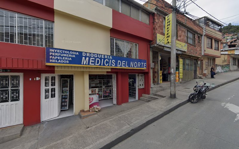 Deposito Y Ferreteria Materiales Para Tuercas La Construccion - Ferretería en Bogotá