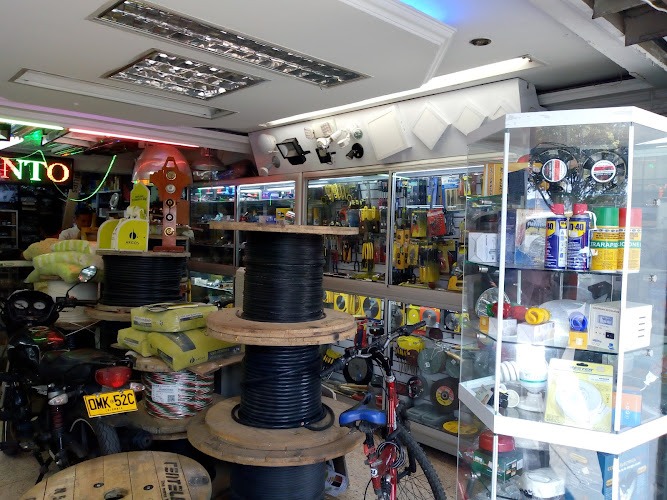 Distriiluminaciones Victor Morales - Ferretería en Bogotá