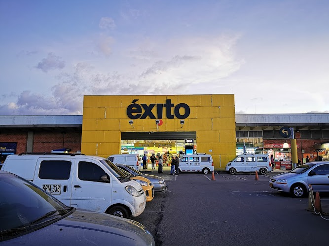 Éxito Bosa - Ferretería en Bogotá