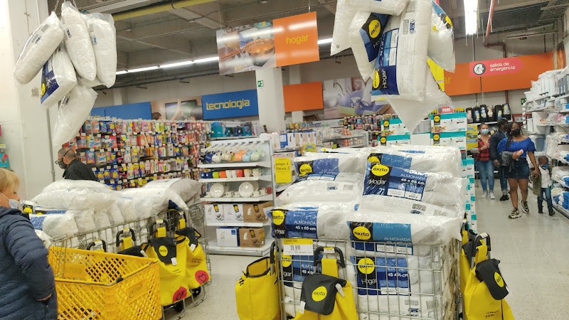 Éxito Tintal - Ferretería en Bogotá