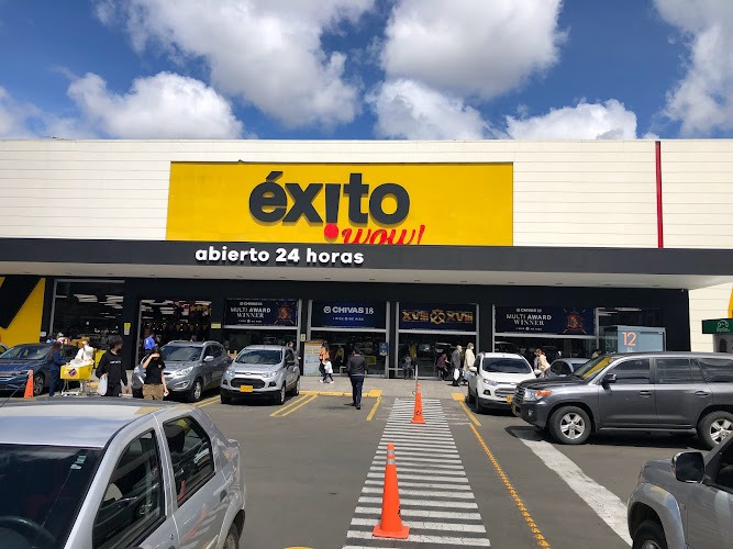 Éxito Wow Unicentro Bogotá - Ferretería en Bogotá