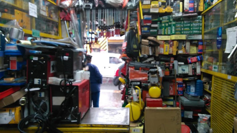 Ferre Vanegas - Ferretería en Bogotá