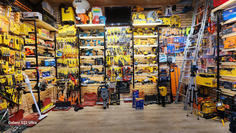 Ferrecardenas y Conexiones - Ferretería en Bogotá