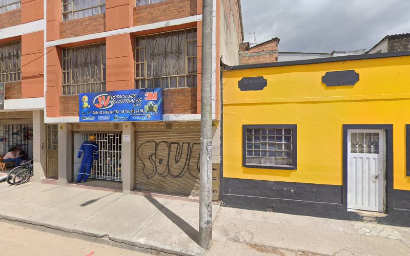 ferreelectricos y materiales uno A - Ferretería en Bogotá