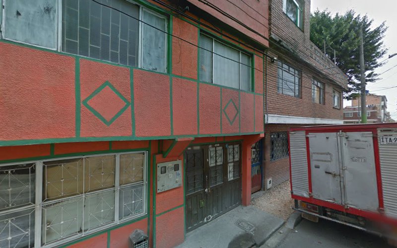 ferreiluminaciones y redes - Ferretería en Bogotá