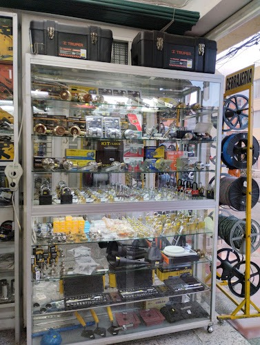 Ferrelectricos House Lock Cerrajería - Cerrajero en Bogotá