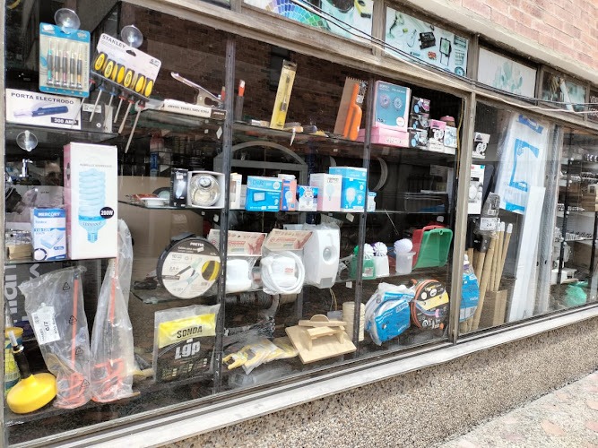 Ferretería Ambientes Arquitectónicos - Tienda de herramientas en Bogotá