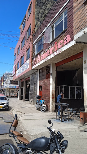 FERRETERIA AMERICA Gómez y Cía ltda - Ferretería en Bogotá