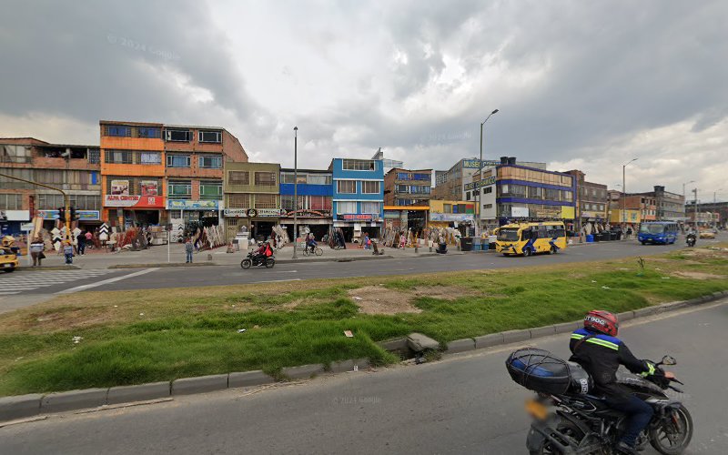 Ferreteria C&#038;W Techos En Pvc - Ferretería en Bogotá