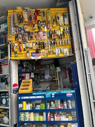 Ferretería El Constructor y Fabrica de pegante cerámico - Tienda de herramientas en Bogotá