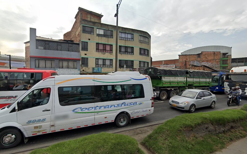 Ferreteria el palacio del tornillo - Ferretería en Bogotá