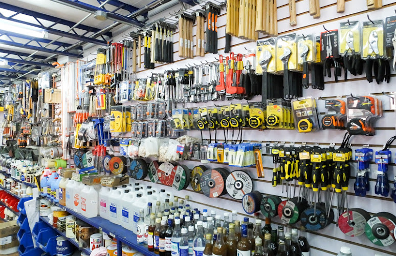 Ferretería "Ferretools" - Barrio Danubio Azul - Ferretería en Bogotá