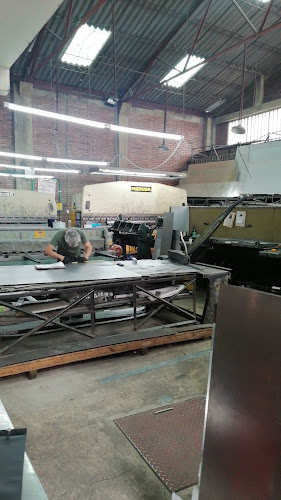 Ferreteria Florencia. Expertos en doblado y corte de laminas - Ferretería en Bogotá