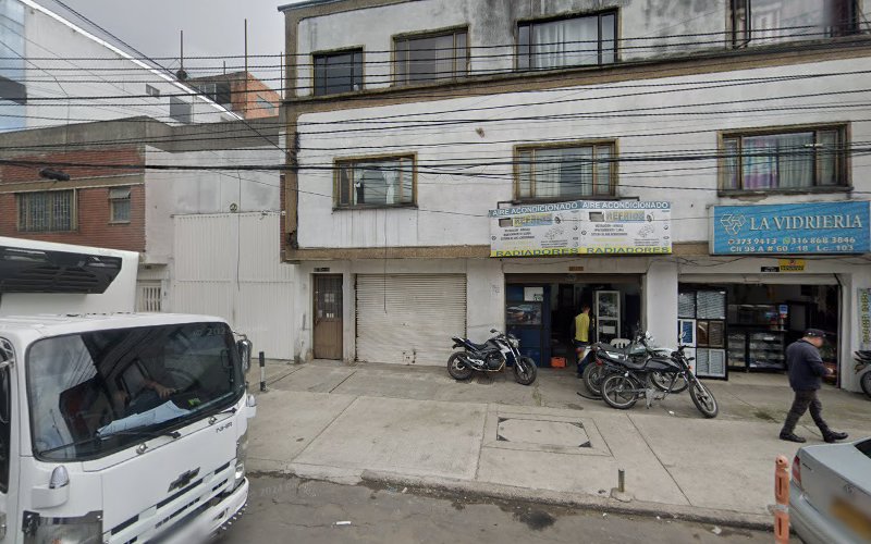 Ferretería Karltornillo - Ferretería en Bogotá